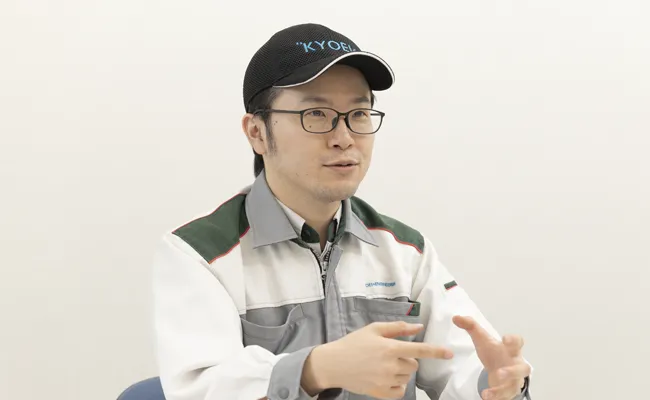 INTERVIEW 01