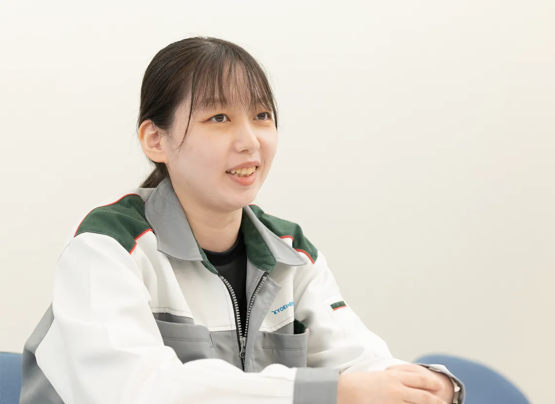 INTERVIEW 02